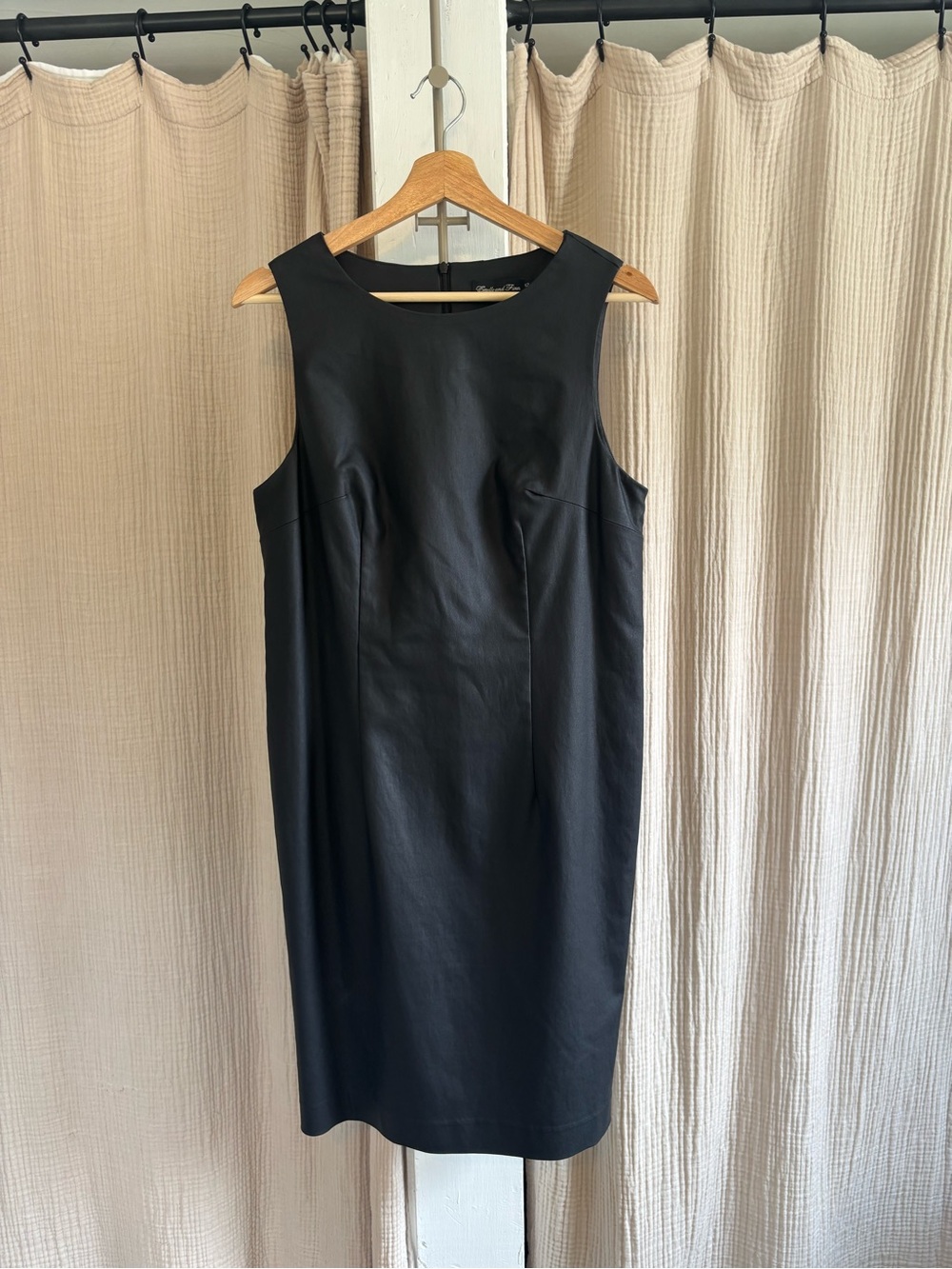 Estelle and Finn Tailored Sleeveless Dress- 12